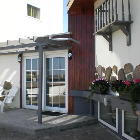 Beach Location Studio Apartment *