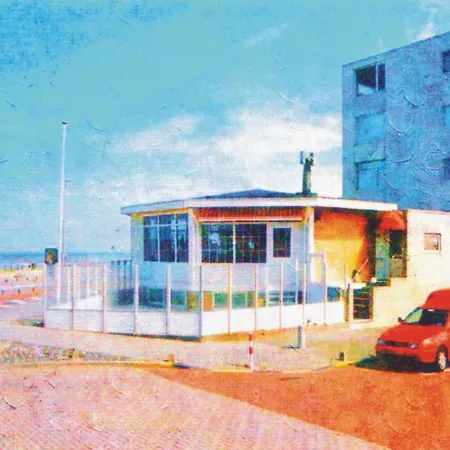 Beach Location Studio *